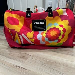 Amika duffle bag